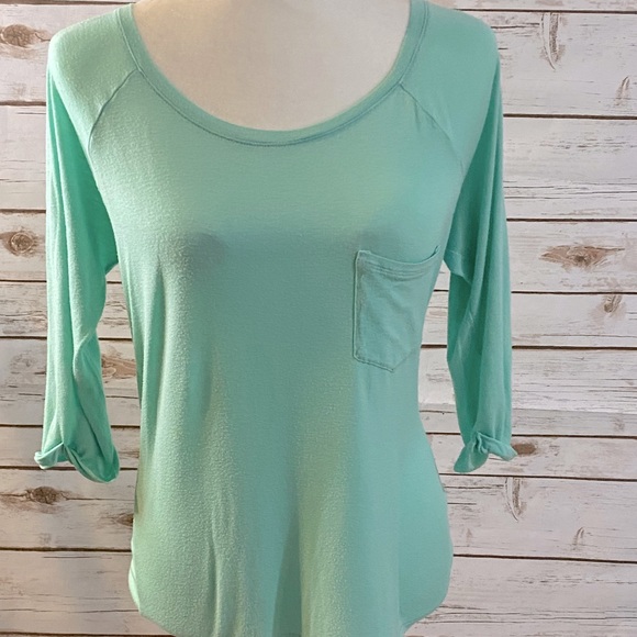 Light Blouse 🌸 - Picture 1 of 1